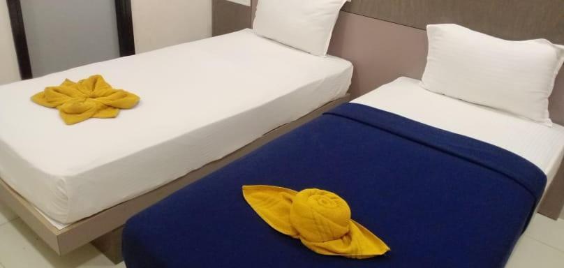 Skm Regency Hotel Madras Buitenkant foto